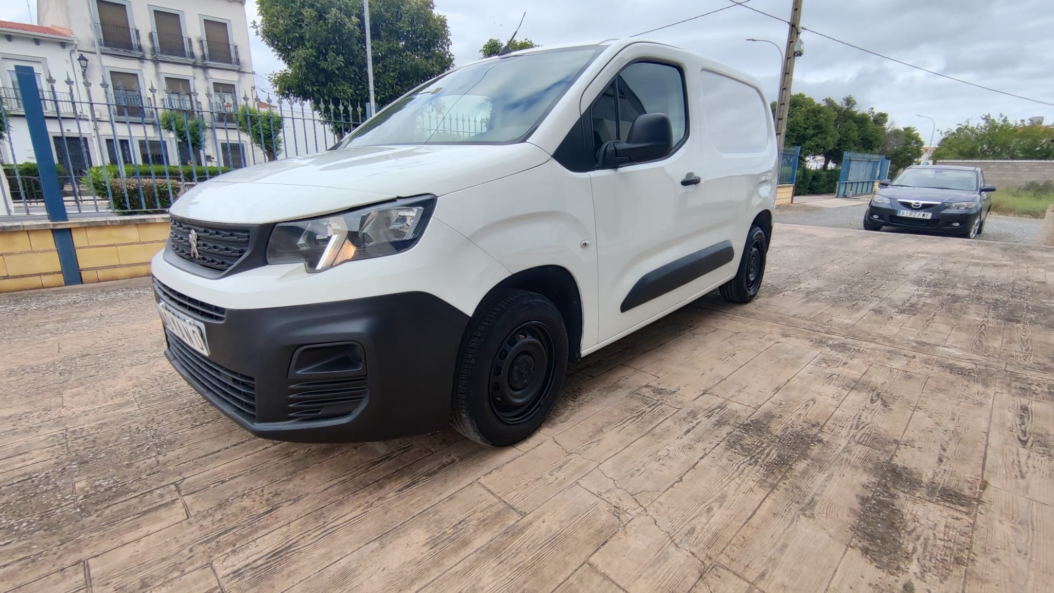 PEUGEOT PARTNER 2 PLAZAS